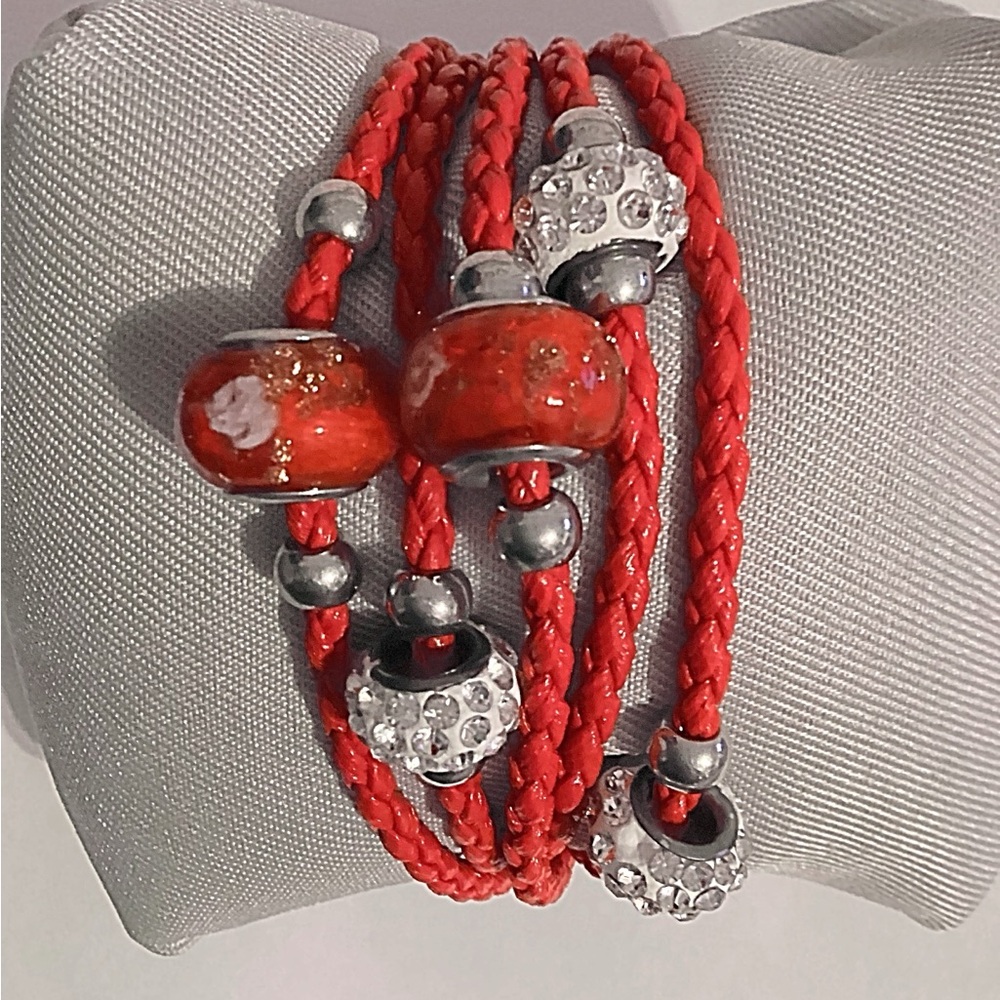 Red & Silver Beaded Bracelet - Picture 2 of 7